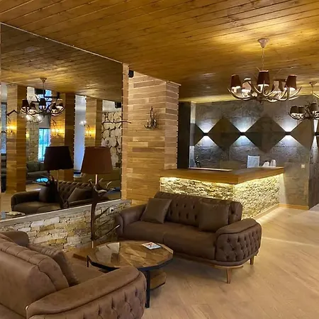 студиа Friends Ezerovo (Smolyan)